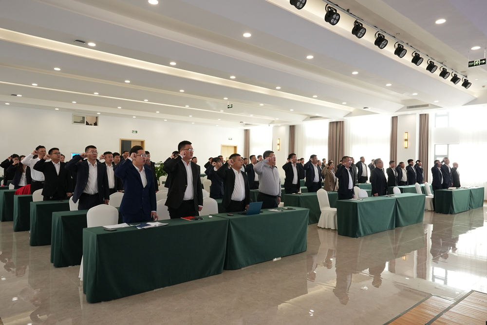 美狮贵宾会食品集团“全员奋战100天，，，，，，，全面赶超标杆大PK”活动正式启动！
